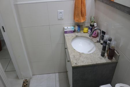 Apartamento à venda com 65m², 2 quartos e 1 vagaBanheiro 