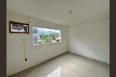 Casa de condomínio à venda com 200m², 3 quartos e 1 vaga Casa de condomínio à venda com 200m², 3 quartos e 1 vagaSuíte