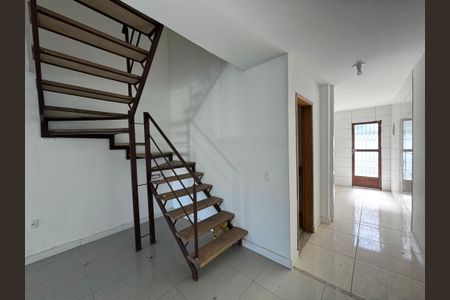 Casa de condomínio à venda com 200m², 3 quartos e 1 vaga Casa de condomínio à venda com 200m², 3 quartos e 1 vagaSala