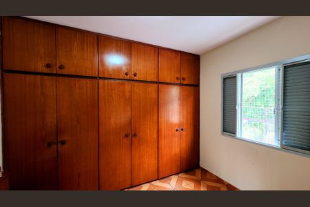 Casa à venda com 175m², 2 quartos e 2 vagasQuarto 1