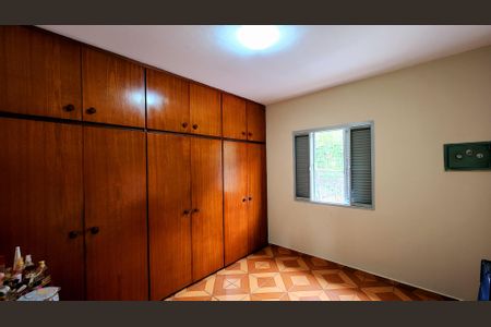 Casa à venda com 175m², 2 quartos e 2 vagasQuarto 1