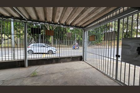 Casa à venda com 175m², 2 quartos e 2 vagasGaragem