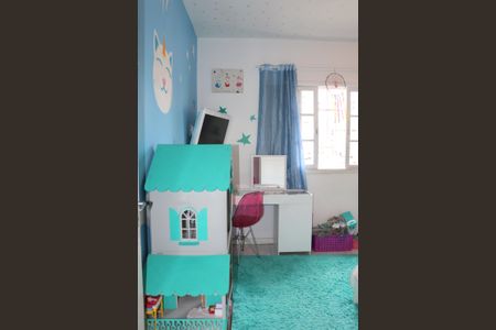 Casa à venda com 175m², 3 quartos e 3 vagasQuarto 1