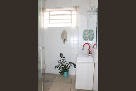 Casa à venda com 175m², 3 quartos e 3 vagasBanheiro 1