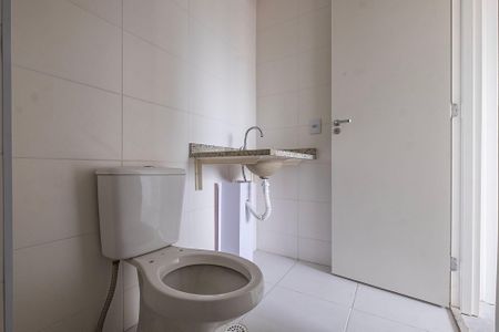 Apartamento para alugar com 30m², 1 quarto e sem vaga Apartamento para alugar com 30m², 1 quarto e sem vagaBanheiro da Suíte