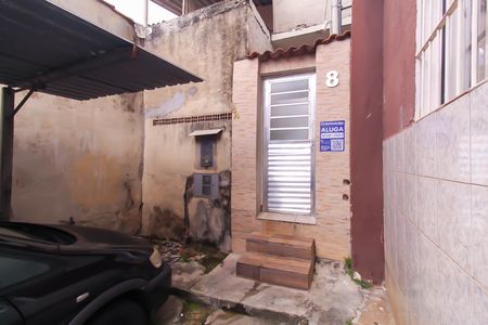 Casa para alugar com 70m², 1 quarto e sem vaga Casa para alugar com 70m², 1 quarto e sem vagaFachada