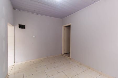 Casa para alugar com 70m², 1 quarto e sem vaga Casa para alugar com 70m², 1 quarto e sem vagaSala