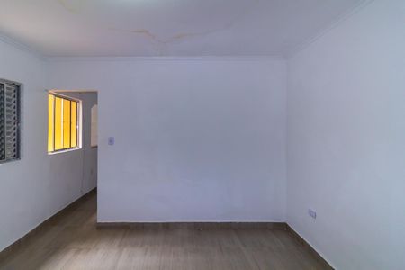 Casa para alugar com 50m², 1 quarto e sem vagaSuíte