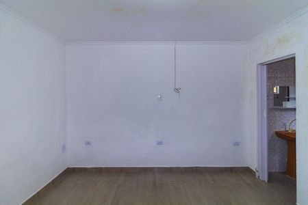 Casa para alugar com 50m², 1 quarto e sem vagaSuíte