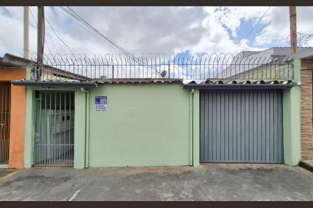 Casa à venda com 136m², 3 quartos e 1 vagaFachada + Placa