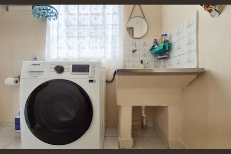 Casa à venda com 136m², 3 quartos e 1 vagaLavanderia