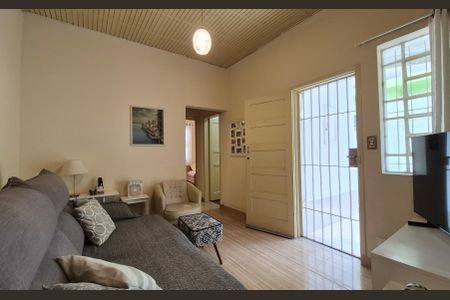 Casa à venda com 136m², 3 quartos e 1 vagaSala