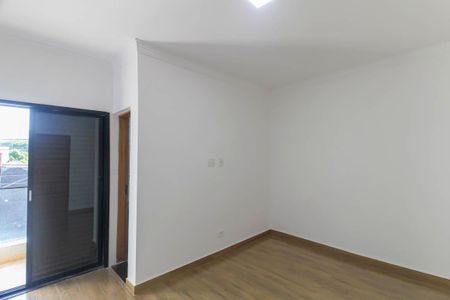 Casa à venda com 117m², 3 quartos e 2 vagasSuite