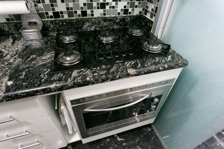 Apartamento para alugar com 80m², 3 quartos e 2 vagas Apartamento para alugar com 80m², 3 quartos e 2 vagasCozinha - Cooktop e Forno