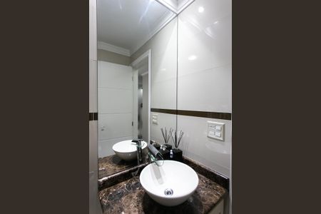 Apartamento para alugar com 80m², 3 quartos e 2 vagas Apartamento para alugar com 80m², 3 quartos e 2 vagasBanheiro Social