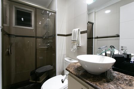 Apartamento para alugar com 80m², 3 quartos e 2 vagas Apartamento para alugar com 80m², 3 quartos e 2 vagasBanheiro Social