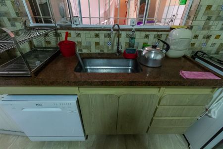 Casa à venda com 240m², 3 quartos e 2 vagasCozinha