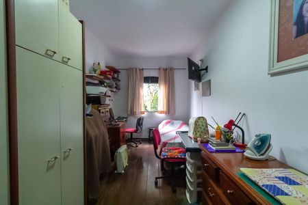 Casa à venda com 240m², 3 quartos e 2 vagasQuarto 1