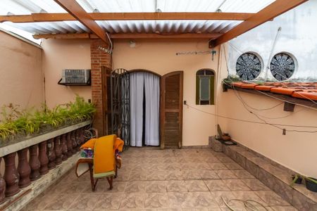 Casa à venda com 240m², 3 quartos e 2 vagasVaranda da Suíte