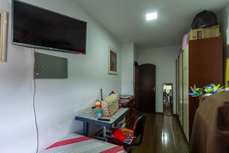 Casa à venda com 240m², 3 quartos e 2 vagasQuarto 1