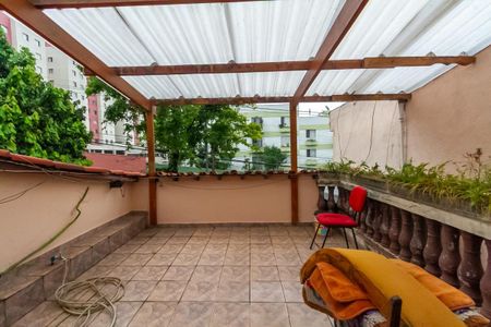 Casa à venda com 240m², 3 quartos e 2 vagasVaranda da Suíte