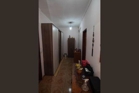 Casa à venda com 258m², 3 quartos e 1 vaga Casa à venda com 258m², 3 quartos e 1 vagaCorredor