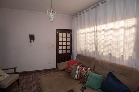 Casa à venda com 258m², 3 quartos e 1 vaga Casa à venda com 258m², 3 quartos e 1 vagaSala