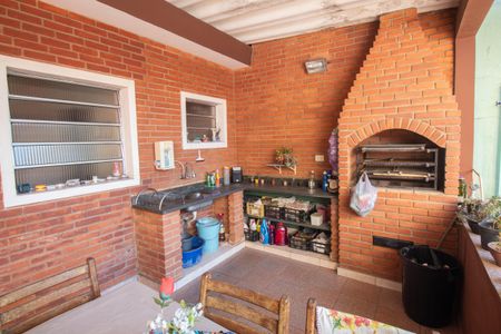 Casa à venda com 258m², 3 quartos e 1 vaga Casa à venda com 258m², 3 quartos e 1 vagaÁrea gourmet