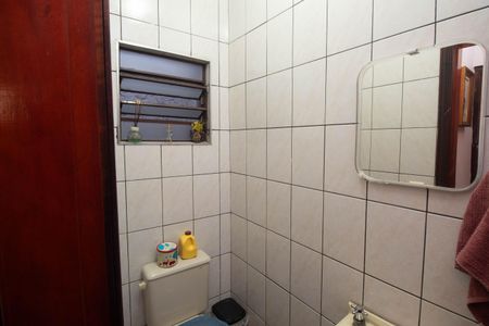 Casa à venda com 258m², 3 quartos e 1 vaga Casa à venda com 258m², 3 quartos e 1 vagaBanheiro 3