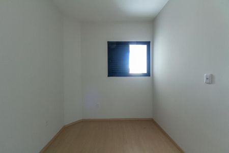 Apartamento à venda com 60m², 2 quartos e 2 vagasQuarto 2