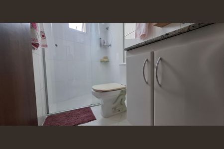 Apartamento à venda com 74m², 3 quartos e 1 vagaBanheiro Quarto 1 suíte