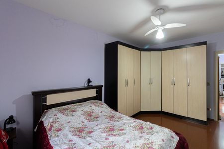 Casa à venda com 170m², 5 quartos e 6 vagasCasa 1 - Quarto 1