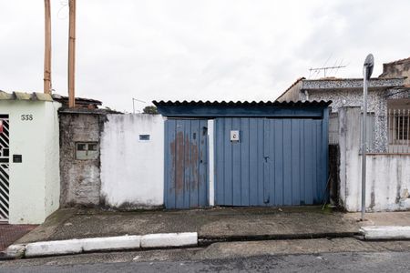 Casa à venda com 170m², 5 quartos e 6 vagasFachada 1