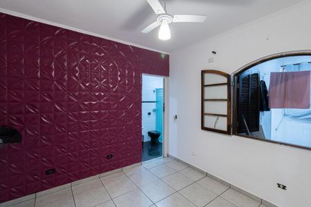 Casa à venda com 170m², 5 quartos e 6 vagasCasa 3 - Suíte