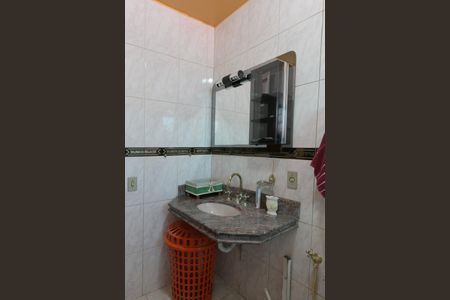 Casa à venda com 490m², 4 quartos e 1 vagaBanheiro Demi Suíte