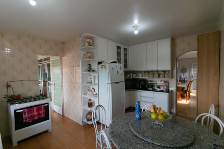 Casa à venda com 490m², 4 quartos e 1 vagaCozinha