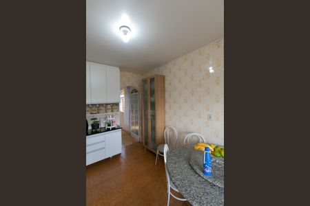 Casa à venda com 490m², 4 quartos e 1 vagaCozinha