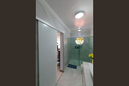 Casa à venda com 490m², 4 quartos e 1 vagaBanheiro da Suíte