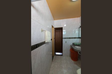 Casa à venda com 490m², 4 quartos e 1 vagaBanheiro Demi Suíte