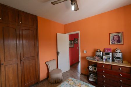 Casa à venda com 490m², 4 quartos e 1 vagaQuarto 2 Demi Suíte