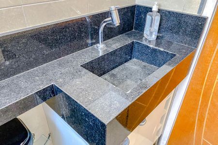 Apartamento para alugar com 55m², 2 quartos e 1 vagaBanheiro