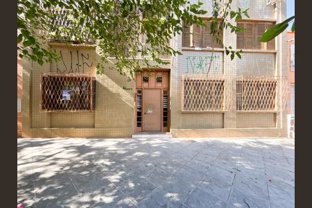 Apartamento à venda com 70m², 1 quarto e sem vagaFachada