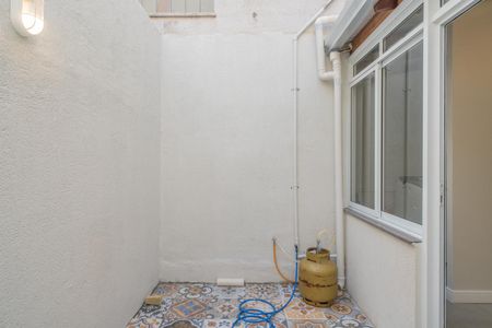 Apartamento à venda com 70m², 1 quarto e sem vagaQuintal