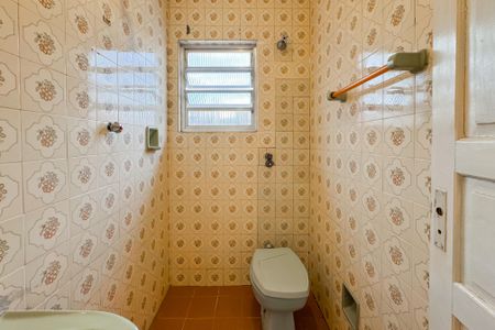 Casa à venda com 160m², 2 quartos e 1 vaga Casa à venda com 160m², 2 quartos e 1 vagaBanheiro