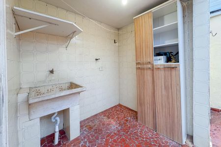 Casa à venda com 160m², 2 quartos e 1 vaga Casa à venda com 160m², 2 quartos e 1 vagaÁrea de Serviço