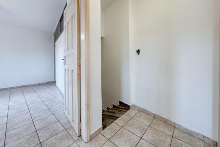 Casa à venda com 160m², 2 quartos e 1 vaga Casa à venda com 160m², 2 quartos e 1 vagaCorredor