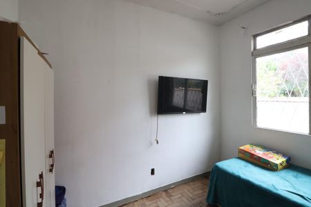 Casa à venda com 98m², 3 quartos e 4 vagasQuarto 2