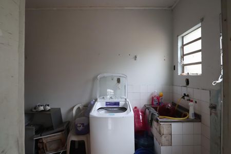 Casa à venda com 98m², 3 quartos e 4 vagasÁrea de Serviço