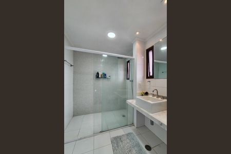 Apartamento à venda com 150m², 4 quartos e 3 vagas Apartamento à venda com 150m², 4 quartos e 3 vagasBanheiro Social