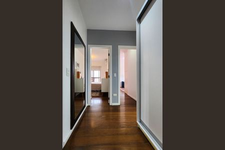 Apartamento à venda com 150m², 4 quartos e 3 vagas Apartamento à venda com 150m², 4 quartos e 3 vagasHall dos Dormitórios